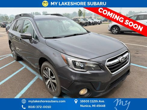 Used 2019 Subaru Outback 3.6R Limited AWD/4WD image 1