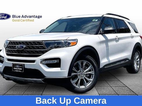 Certified 2024 Ford Explorer XLT w/ Equipment Group 202A RWD image 1