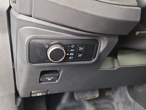 Used 2024 Ford Bronco Badlands image 18