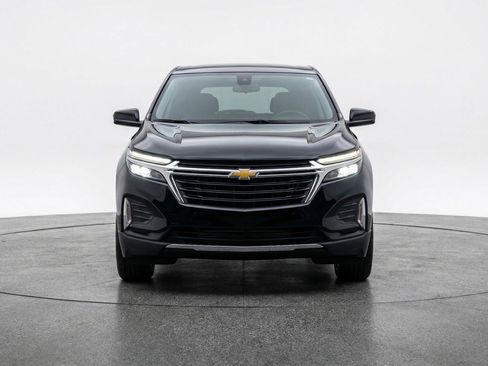 Used 2025 Chevrolet Equinox LT image 2