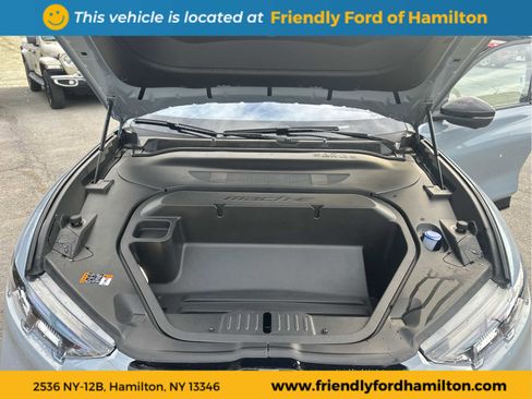 Used 2025 Ford Mustang Mach-E Premium w/ Sport Appearance Package image 15