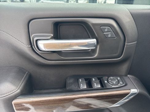 Used 2022 Chevrolet Silverado 3500 LT image 11