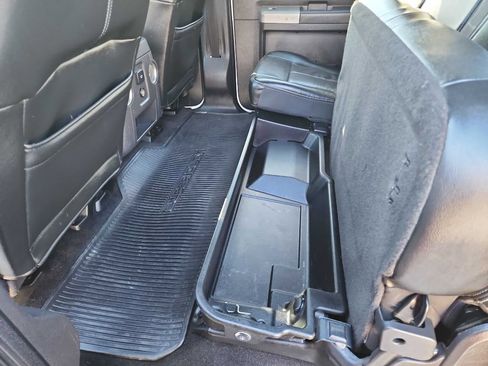 Used 2013 Ford F250 Lariat w/ Lariat Ultimate Pkg image 40