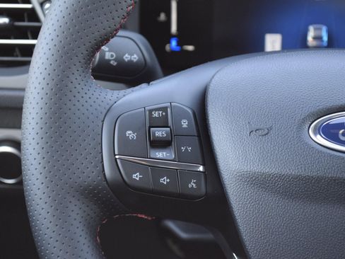 New 2026 Ford Escape ST-Line w/ Tech Pack #1 image 9