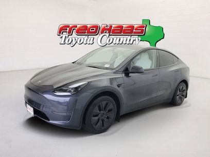Used 2025 Tesla Model Y Long Range