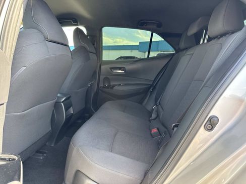 Used 2022 Toyota Corolla SE FWD image 25