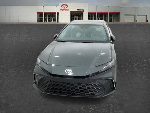 New 2026 Toyota Camry SE FWD image 20