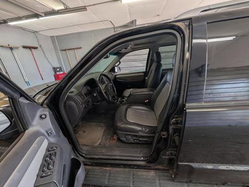 Used 2004 Mercury Mountaineer Convenience AWD/4WD image 21
