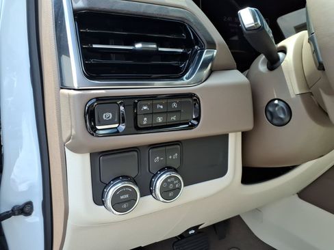 New 2026 GMC Yukon Denali w/ Sun & Power Step Package RWD image 10