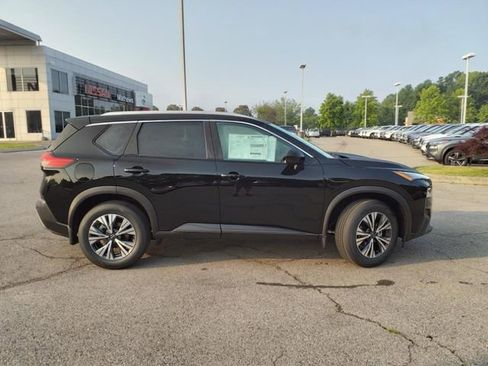 Certified 2023 Nissan Rogue SV w/ SV Premium B Package image 2