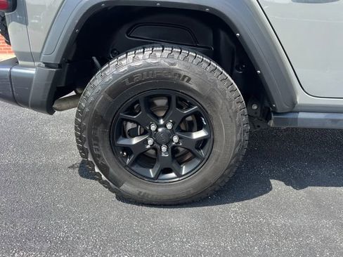 Used 2022 Jeep Wrangler Unlimited Sport AWD/4WD image 28