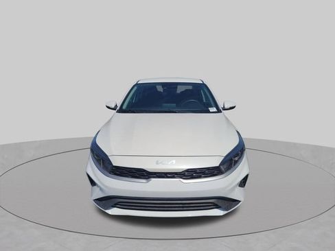 Used 2023 Kia Forte LXS w/ LXS Technology Package FWD image 16