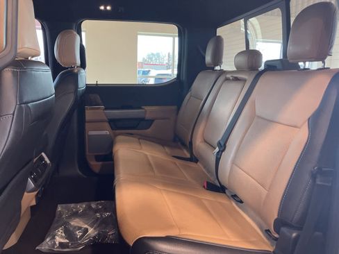 Used 2021 Ford F150 Lariat w/ Equipment Group 502A High image 29