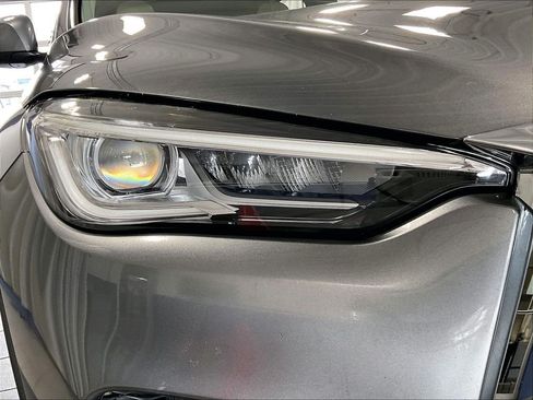 Used 2020 INFINITI QX50 Luxe w/ Navigation Package AWD/4WD image 34