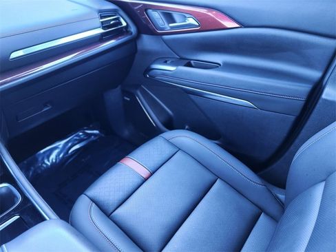Used 2024 Chevrolet Traverse RS w/ LPO, Floor Liner Package image 13