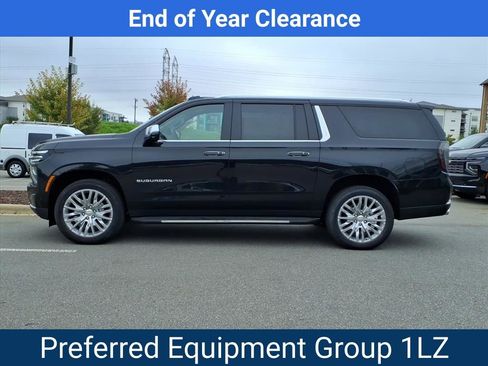New 2025 Chevrolet Suburban Premier w/ Sun And Tow Package image 4