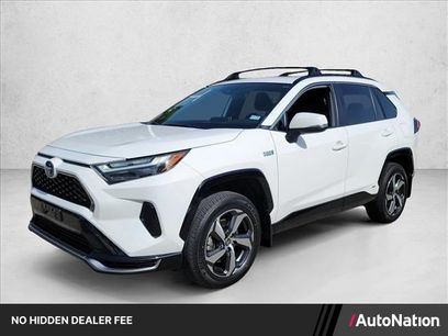 Used 2023 Toyota RAV4 SE w/ Weather & Moonroof Package