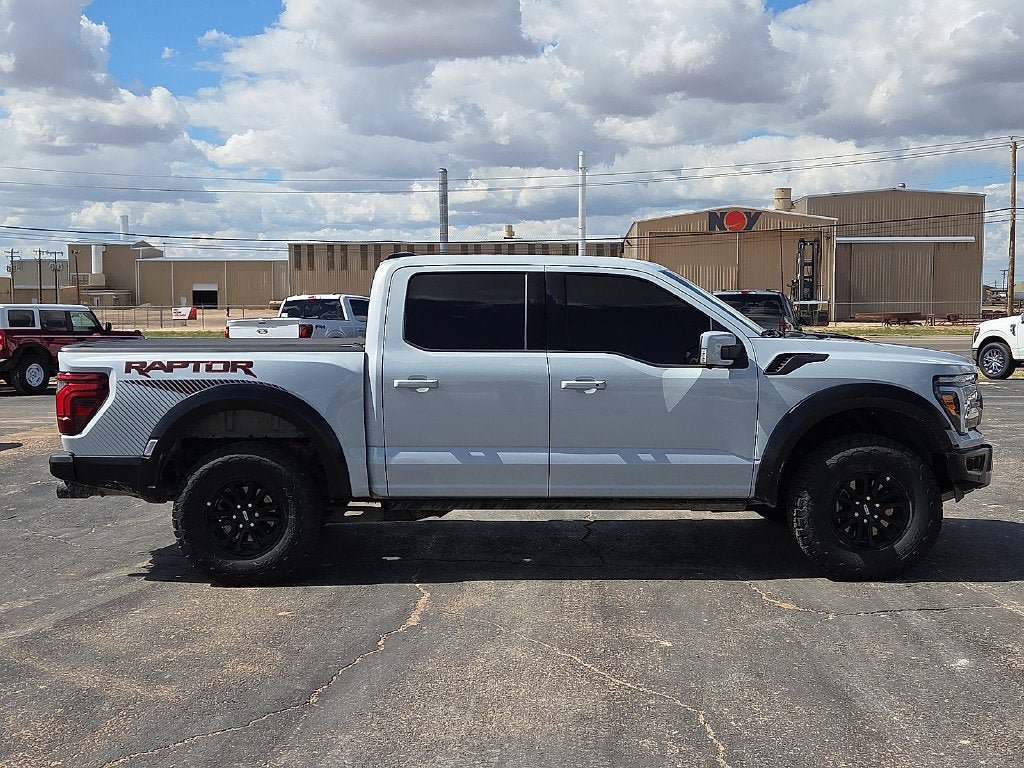 Used 2025 Ford F150 Raptor AWD/4WD image 6