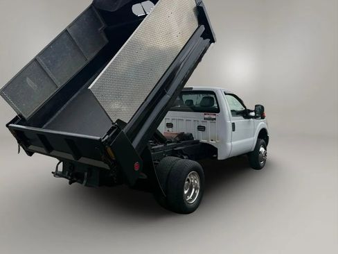 Used 2015 Ford F350 XL w/ Power Equipment Group image 18