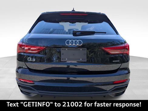 Used 2025 Audi Q3 2.0T Premium w/ Convenience Package image 5