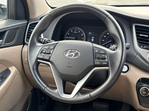 Used 2017 Hyundai Tucson Limited image 24