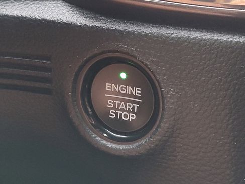 Used 2019 Ford Ranger Lariat w/ Equipment Group 501A Mid image 22