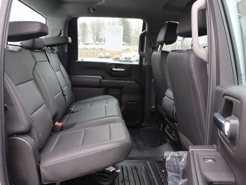 Used 2024 Chevrolet Silverado 3500 W/T image 17
