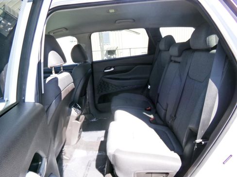 Used 2019 Hyundai Santa Fe SE image 13