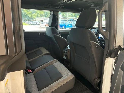 Certified 2025 Ford Bronco 4-Door AWD/4WD image 17