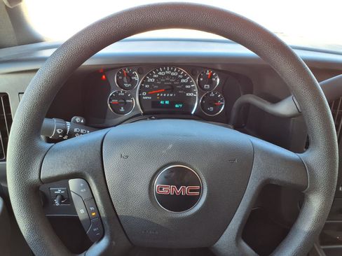 New 2025 GMC Savana 3500 w/ Power Convenience Package RWD image 11
