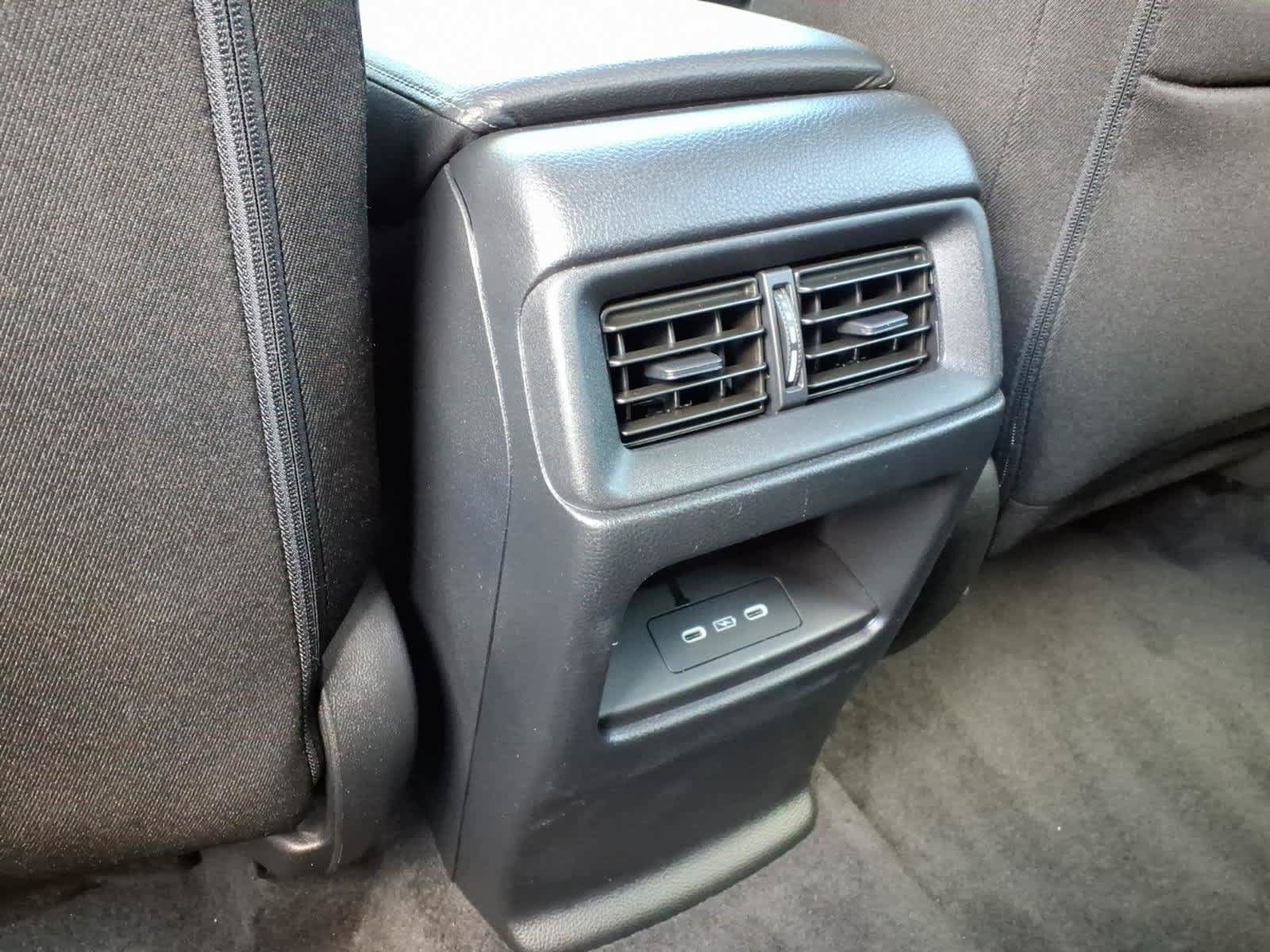 Used 2024 Honda CR-V EX image 11