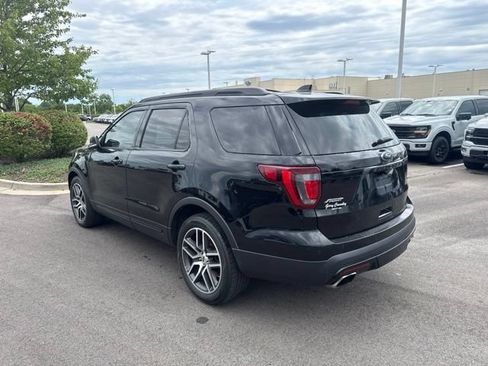 Used 2017 Ford Explorer Sport w/ Equipment Group 401A AWD/4WD image 4