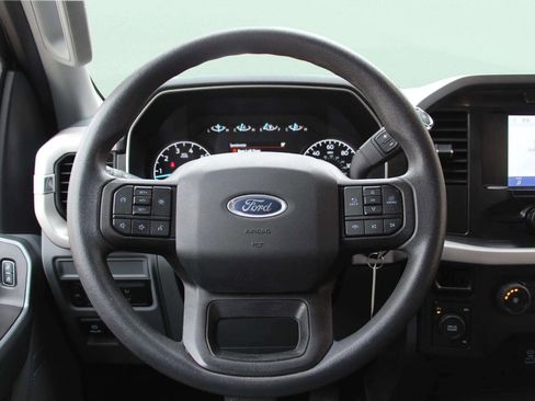 Used 2022 Ford F150 XLT image 15