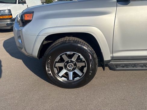 Used 2024 Toyota 4Runner TRD Off-Road image 10