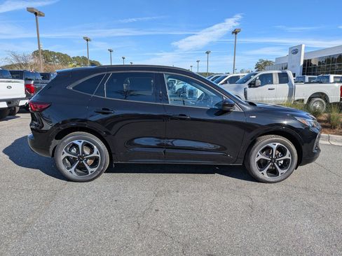 New 2026 Ford Escape ST-Line Elite image 3