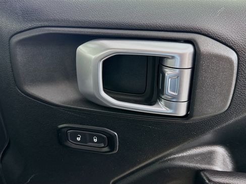 Used 2019 Jeep Wrangler Rubicon image 26