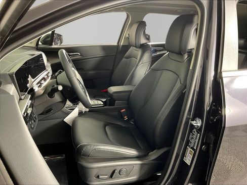 New 2026 Kia Sportage EX w/ EX Panorama Roof Package FWD image 17