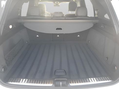 Used 2021 Mercedes-Benz GLE 450 4MATIC image 13