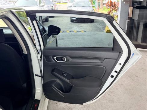 Used 2023 Honda Civic LX image 17