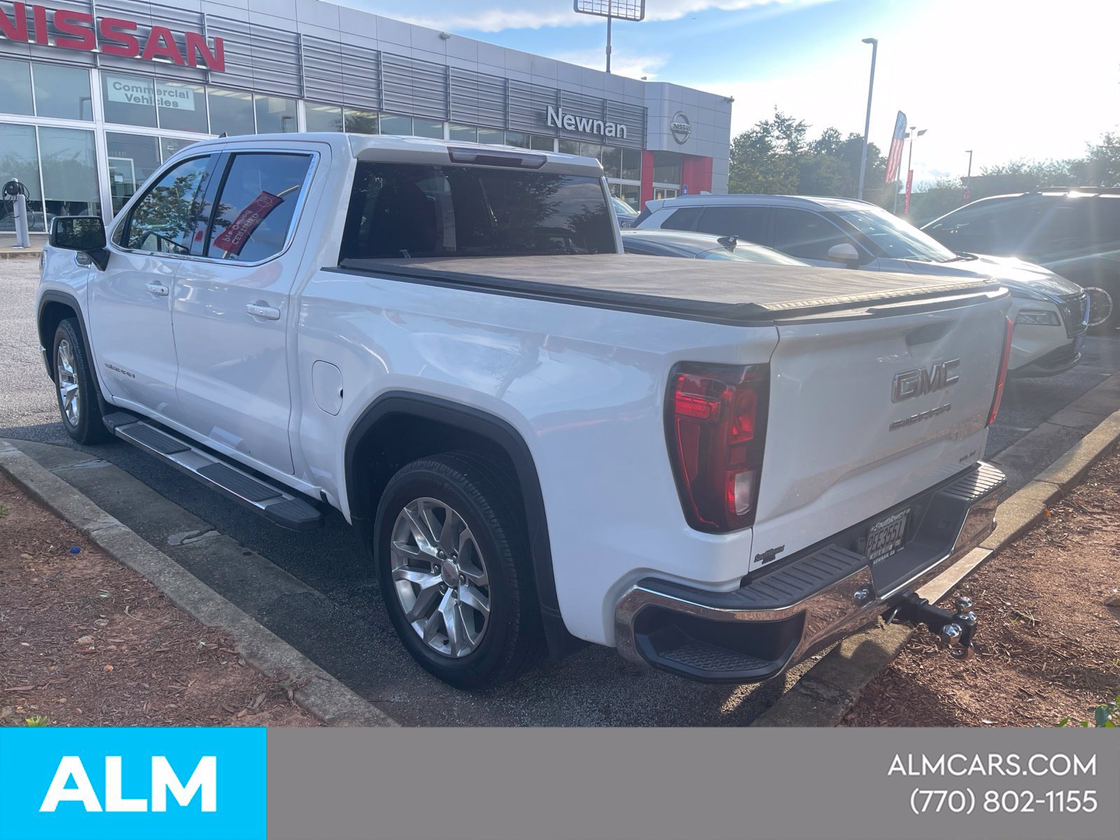 Used 2021 GMC Sierra 1500 SLE RWD image 5