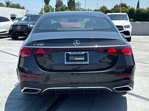 Used 2025 Mercedes-Benz E 350 Sedan image 10