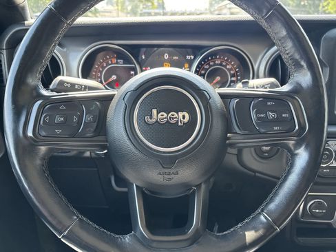 Used 2022 Jeep Wrangler Unlimited Sport AWD/4WD image 11