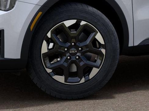 New 2026 Kia Sorento S image 9