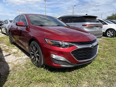 Used 2025 Chevrolet Malibu RS