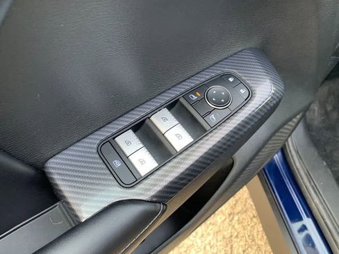 Used 2022 Mitsubishi Outlander SE image 22