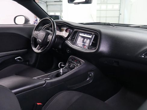 Used 2019 Dodge Challenger R/T Scat Pack RWD image 25