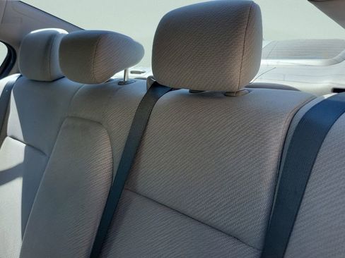 Used 2013 Honda Civic LX image 10