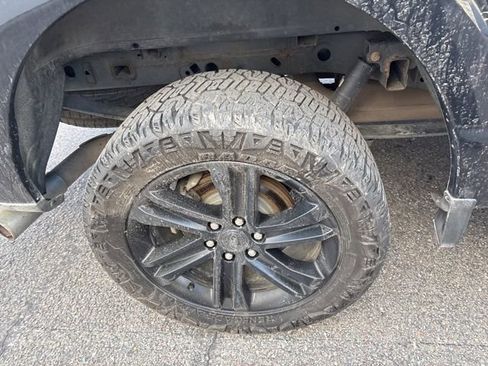 Used 2021 Ford F150 Lariat w/ Equipment Group 502A High image 12