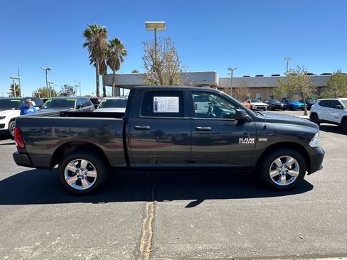 Certified 2018 RAM 1500 Express w/ Express Value Package RWD image 12