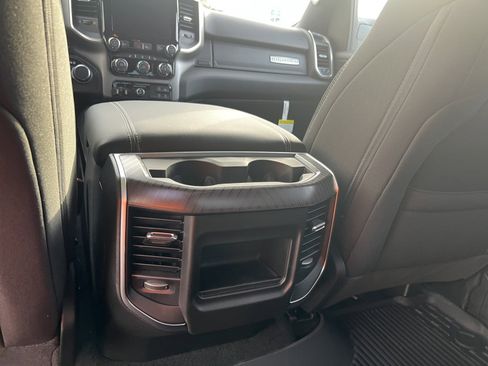 New 2026 RAM 1500 4x4 Crew Cab image 13